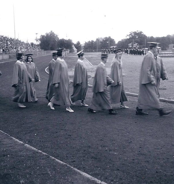 1968, 5/27 - Roni Cohn Belson Graduation from Shawnee Mission South High School