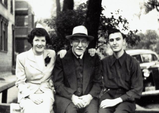 Frieda Fritzi Schuman Dougoll, Bernard Steinlauf (Shlomo Ber), Ellis Schuman at 1250 S. Karlov Ave, Chicago, 1951