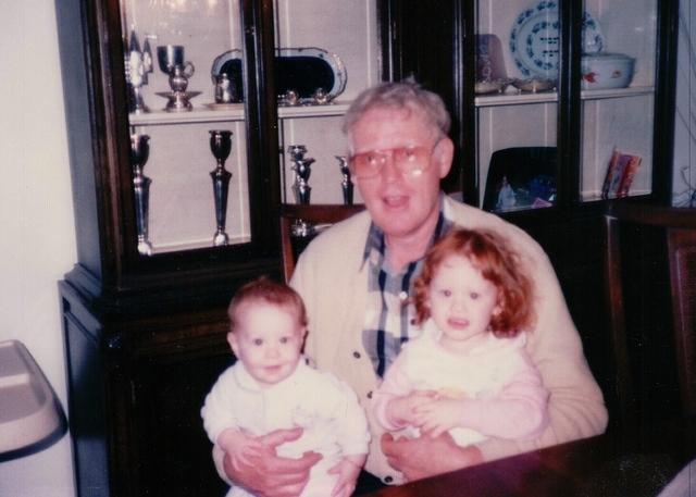 Joe Weiss, Tzippy Feit Gluck, Chana Perel Feit Podrigal, 1990