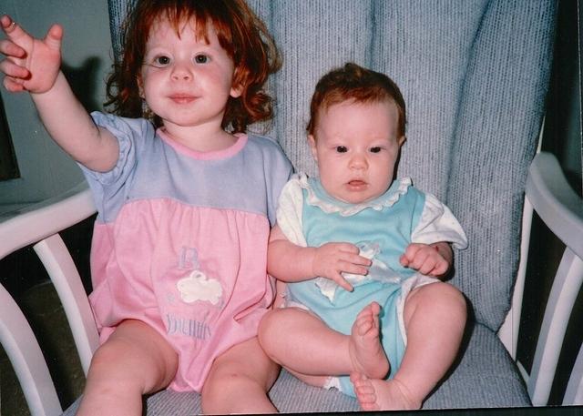 Chana Perel Feit Podrigal, Tzippy Feit Gluck, 1990