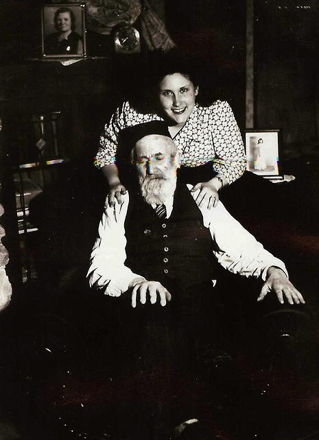 Marietta Ritz Cohn & Kolman Baellow, Kansas City, Dec 25, 1945