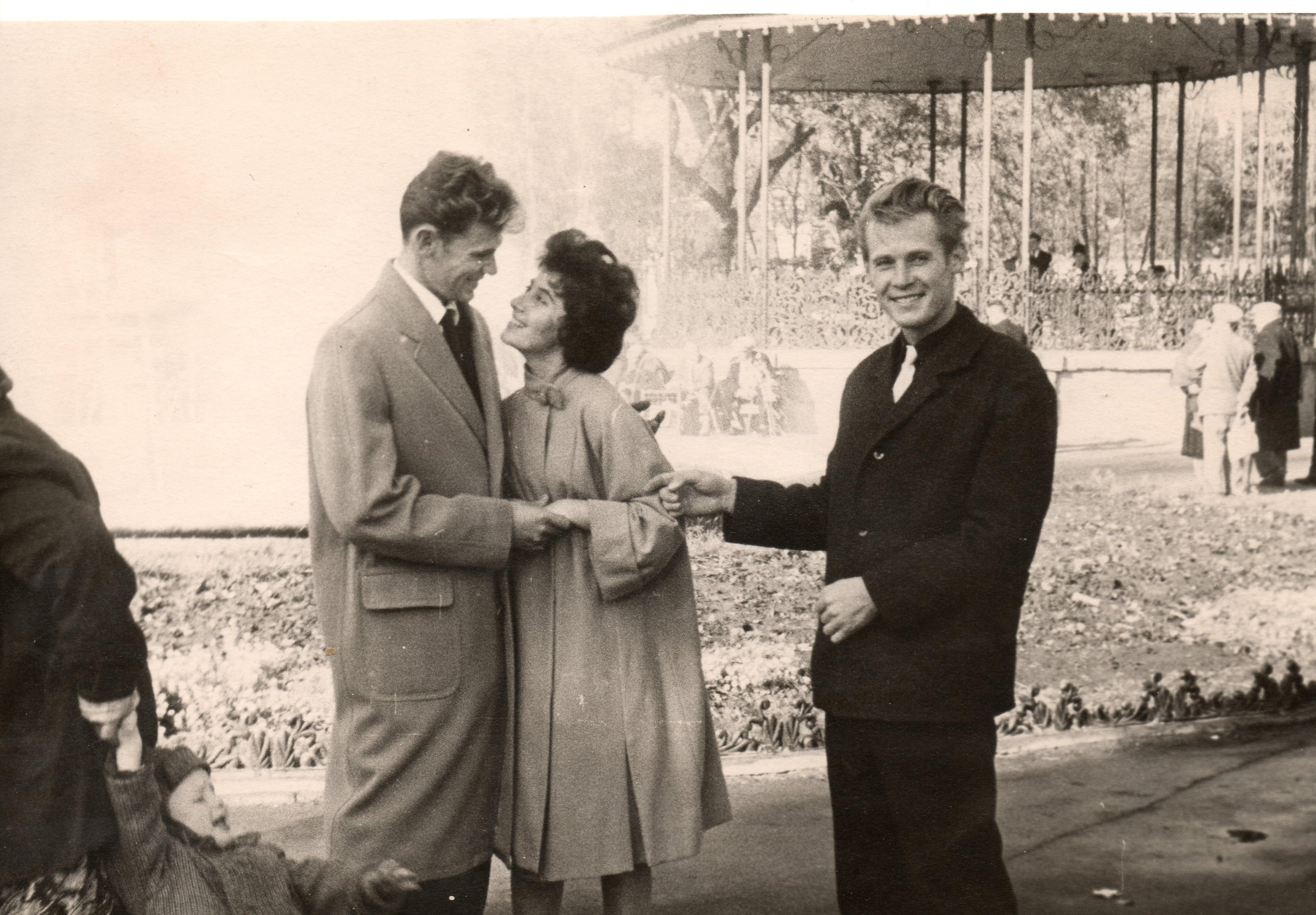 Wedding of Laura Komar and Roman Breitberg w friend/"best man", Nov 9, 1968