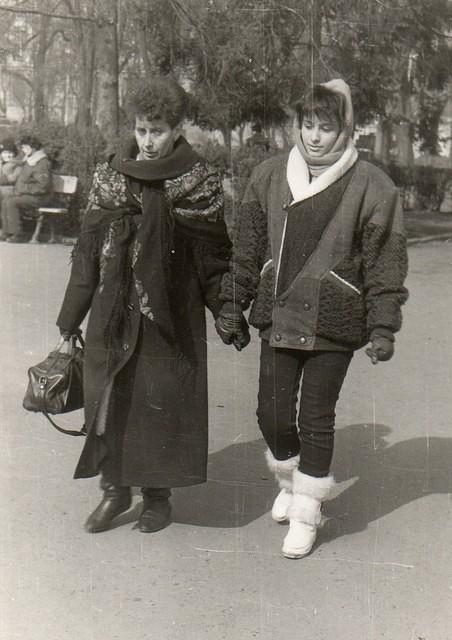 Laura Komar Breitberg and Sanna Breytberg