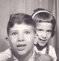 Janet Yocheved Levin Pack and Lesley Les Levin, 1960