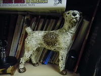 Maurice Steinlauf door stop dog